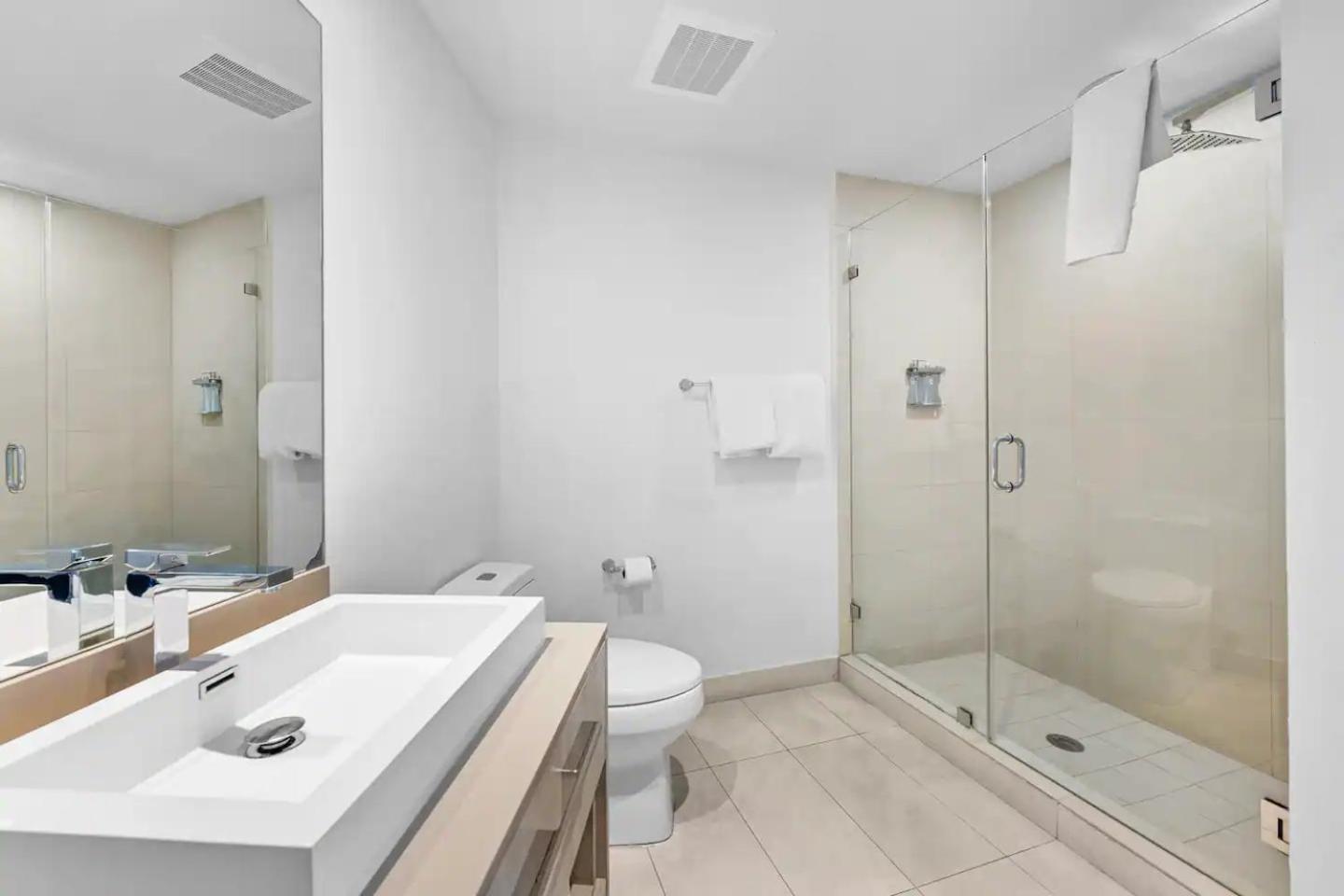 Upscale Comfort And Breathtaking Views At H Hollywood Residences By Zelloo Beverley Beach Екстериор снимка