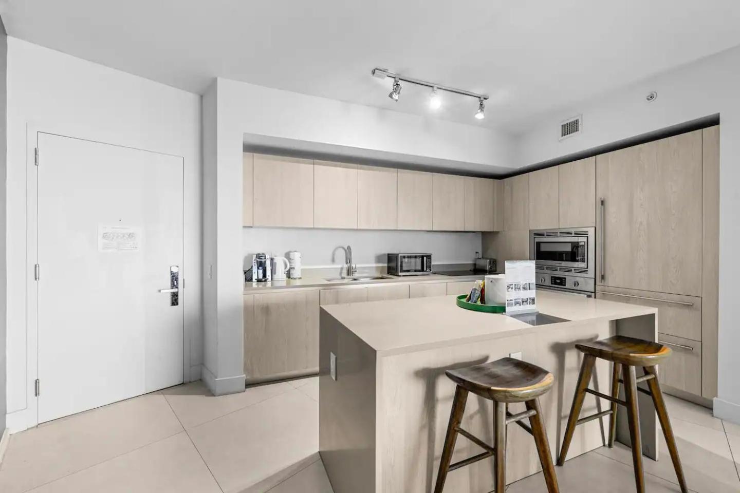 Upscale Comfort And Breathtaking Views At H Hollywood Residences By Zelloo Beverley Beach Екстериор снимка